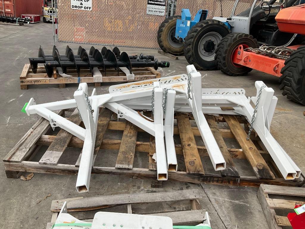 ( 3 ) HEAVY DUTY EQUIPMENTPOLE RACKS FOR TRUCKS, APPROX70" EACH