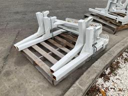 ( 2 ) HEAVY DUTY EQUIPMENT POLE RACKS FOR TRUCKS, APPROX 70" EACH