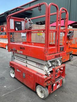 2015 SNORKEL SCISSOR LIFT MODEL S3219E ANSI , ELECTRIC, APPROX MAX PLATFORM HEIGHT 19FT, NON MARK...