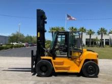 YALE FORKLIFT MODEL GDP28DCECCV176, DIESEL, APPROX MAX CAPACITY 26,100LBS, APPROX MAX HEIGHT 212in,