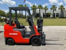 MITSUBISHI FORKLIFT MODEL FGC25N-LP, LP POWERED, APPROX MAX CAPACITY 5000LBS