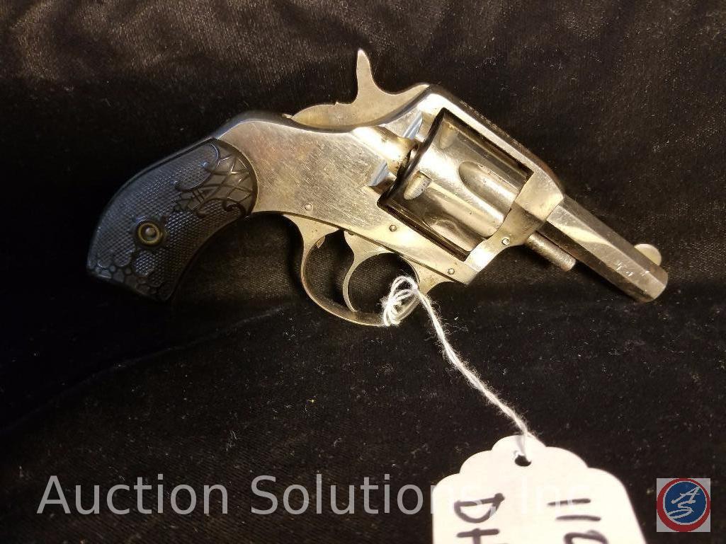 Manufacturer: H&R Model: The American Caliber: 32 cal Serial #: NSN Type: D/A Revolver