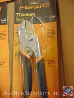 Flat containing NIB (2) Fiskars titanium anvil cutters, and (1) Fiskars 5/8 inch cutter