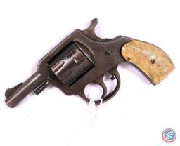 Manufacturer: H& R Model: 922 Caliber: 22 LR Serial #: R52293 Type: D/A Revolver