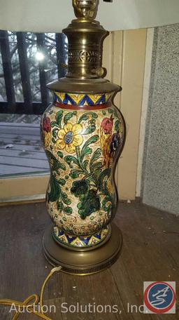 Ornately Enameled Brass Base Vintage Table Lamp w/ Shade (needs new cord)