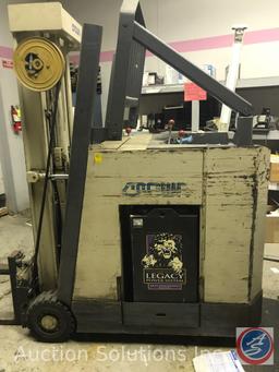 Crown model 2400 lb. Stand up Forklift model 30RCTT as 3636 V with side shift 2660 hours and a Exide