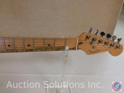 American Fender Stratacaster Off-White Electric Guitar SN: 511125 w/ Hard Case (modified with some