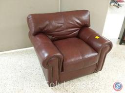 Brown Leather Trend lounge chair (42x35)