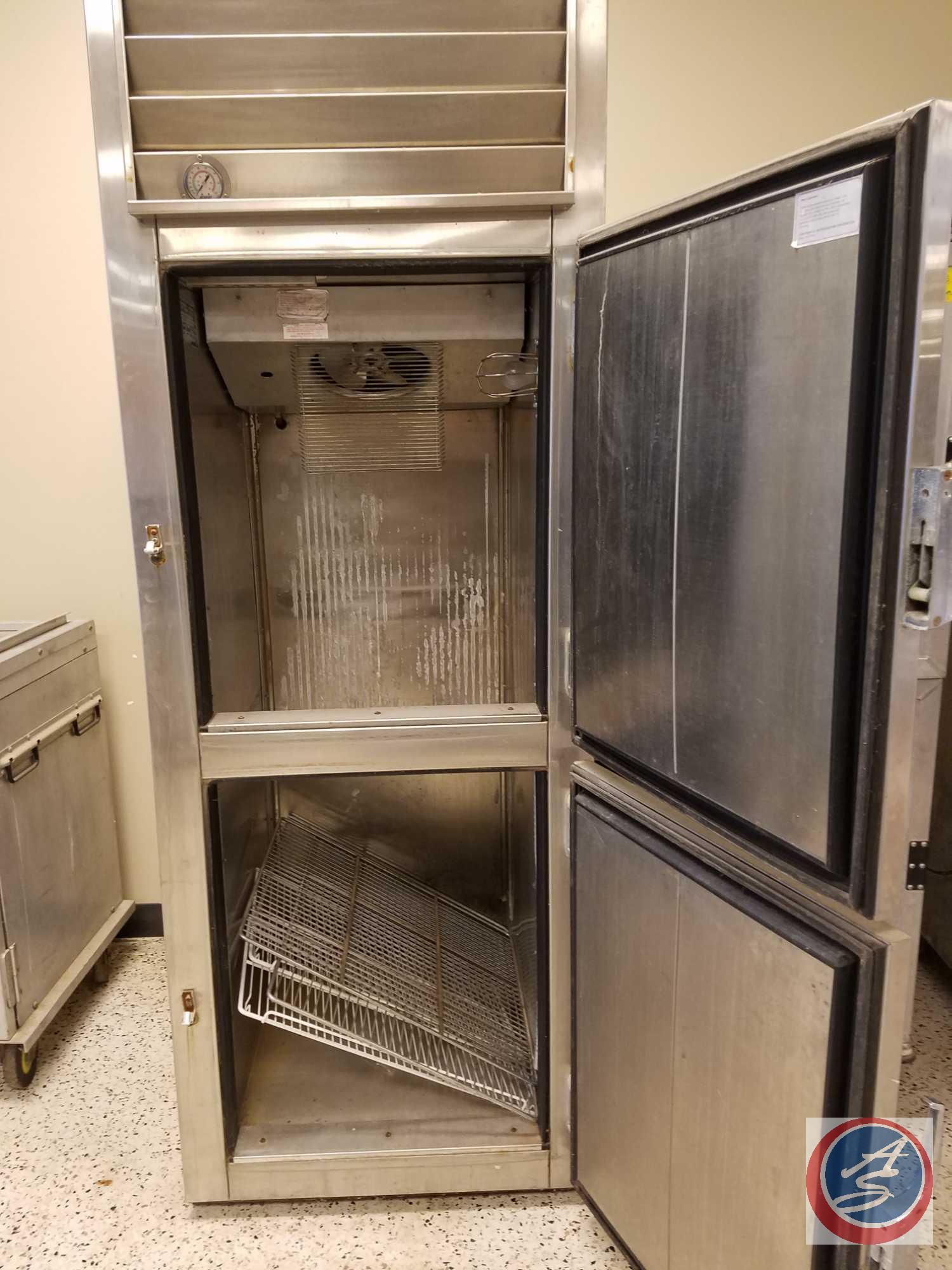 Continental 2 Door Commercial Refrigeration Unit Model C-26-FS-2S {29" x 34" x79"} {{UNIT DOES NOT