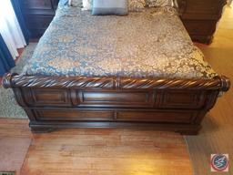 Liberty Furniture Queen Sleigh Bed with Headboard 62" and Footboard, Frame, Comforter, Pillows