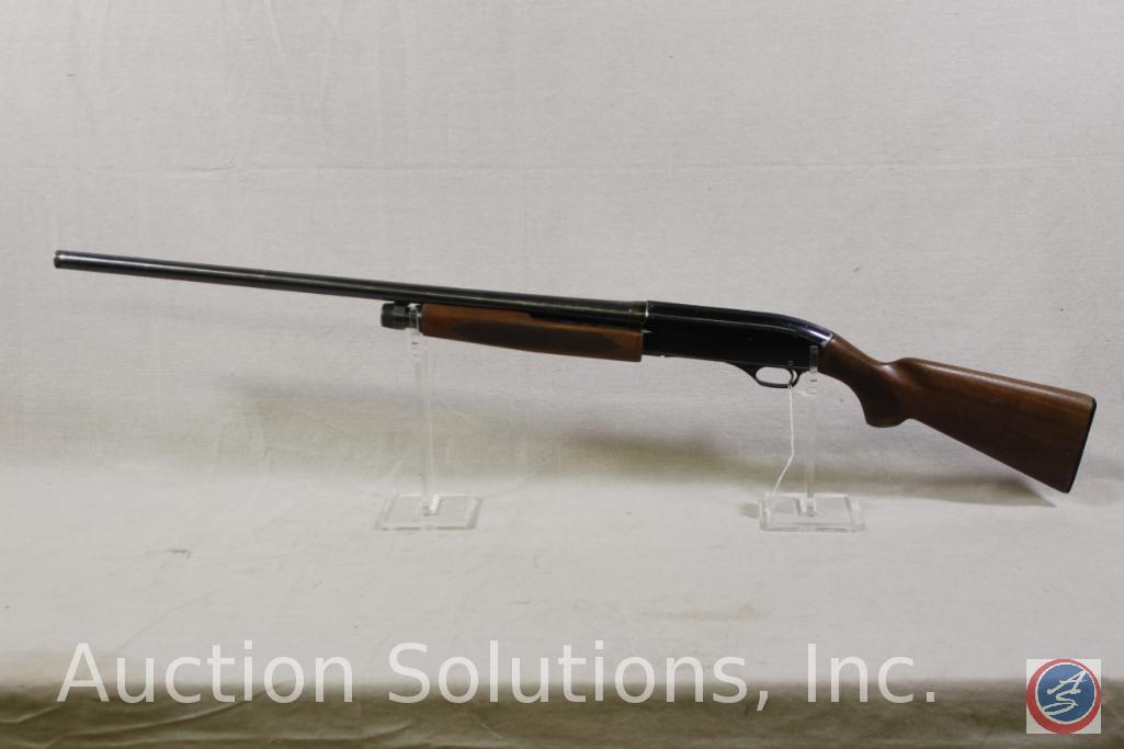 WINCHESTER Model 1200 12 GA Shotgun Pump Shotgun with Winchoke in Soft Case Ser # L884957