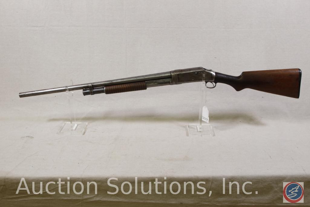 WINCHESTER Model 97 12 GA Shotgun Pump Shotgun in good condition Ser # 774845