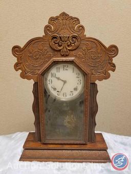 Antique E. Ingraham Vesta Gingerbread Kitchen Clock with Key