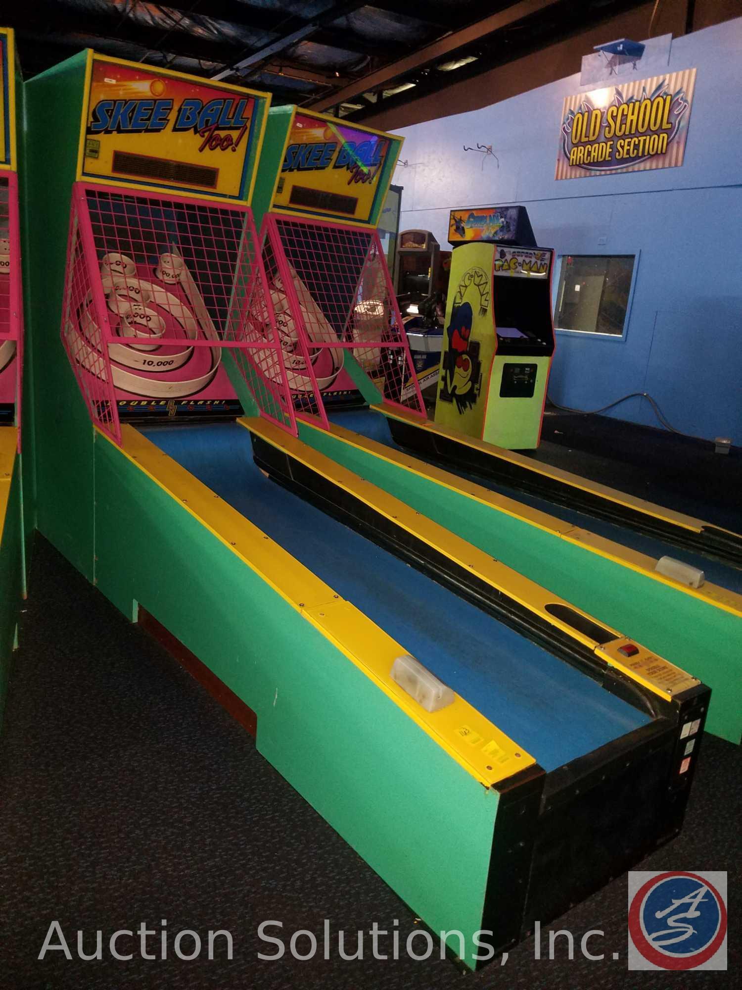 Skee Ball Too Arcade Game with Intercard Reader Serial No. 970214202 Model No. N1EH3A0MO {{SOME