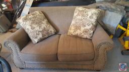 Oversized Loveseat w/ (2) Throw Pillows {{NO BRAND NAME IS VISIBLE}}66" x 40" x 39"