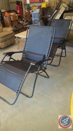 {{2x$BID}} (2) Zero Gravity Patio Chairs