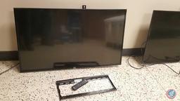 LG 43'' Flat Screen TV (Model 43LX341C-UA) w/ Wall Mount and Remote