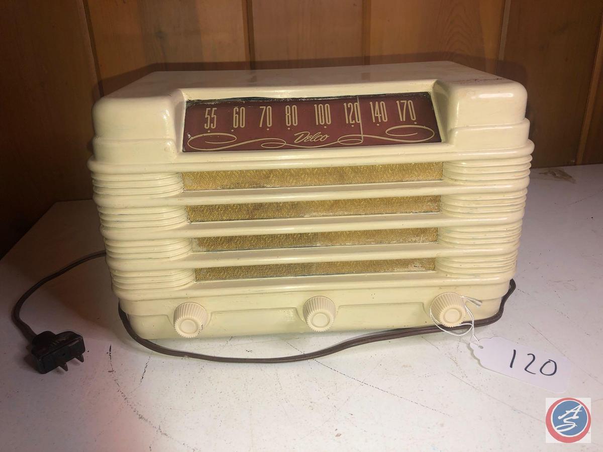 Vintage 1950's Delco Tube Radio Model No. R-1228