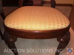 {{9X$BID}} Lexington Formal Oval Dining Table Marked 554-872 Made in USA Measuring with (2) Leaves