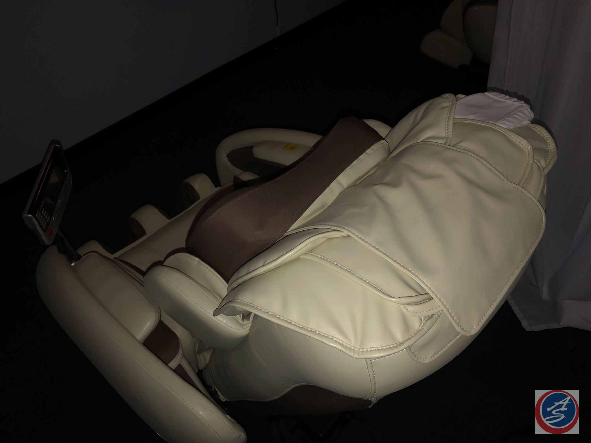 Osaki Massage Recliner Model No. OS4000