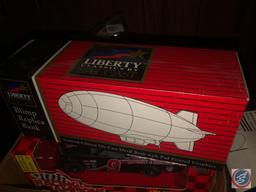 Liberty Classics By Speccast Blimp Replica Bank Limited Edition Die Cast Metal Stock No. 36049