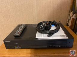 TV Stand 25'' x 17'' x 25'' Samsung DVD Player Model SVD-V9800