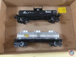 Vintage Walthers Southern Pacific Single Dome Tank Car and Lionel 6415 Sunoco Three Dome Tank Car