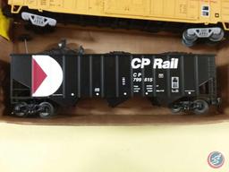 {{2X$BID}} Replica Union Pacific Boxcar Marked 169 800 and CP Rail Bathtub Coal Gondola {{BOTH O