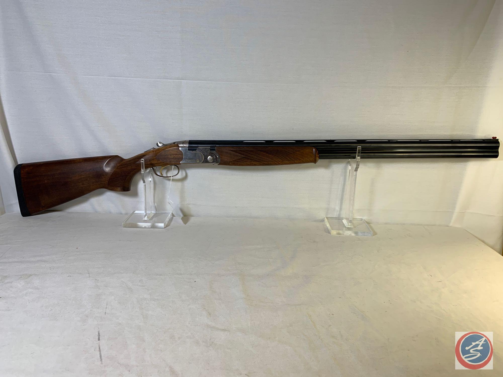 Beretta Model 686 Onyx 12 GA 3" Shotgun Over Under Shotgun with vent rib, stainless steel engine