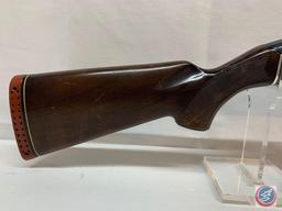 Winchester Model 1400 12 GA Shotgun Semi Auto Shotgun some dings on the stock. Ser # N563829