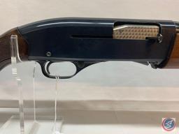 Winchester Model 1400 12 GA Shotgun Semi Auto Shotgun some dings on the stock. Ser # N563829