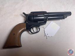 Crossman Model Frontier 36 177 Other CO2 power 18 shot replica Colt S/A revolver in factory