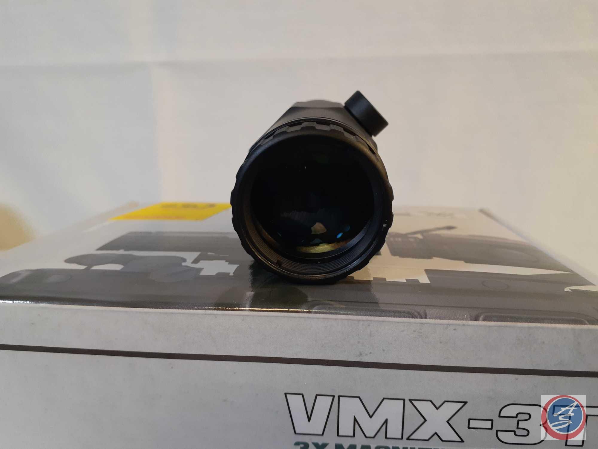 Vortex VMT-3 3X Magnifier, Flip Up Mount, Box