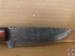 Hand Forged Damascus Hunter's Skinning Knife Measure's (9")