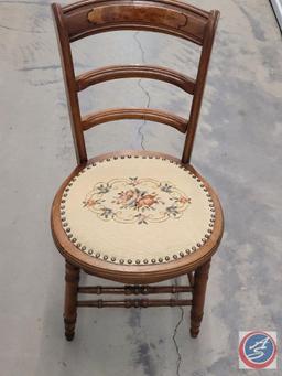 Vintage Round Base Chair with Tapestry