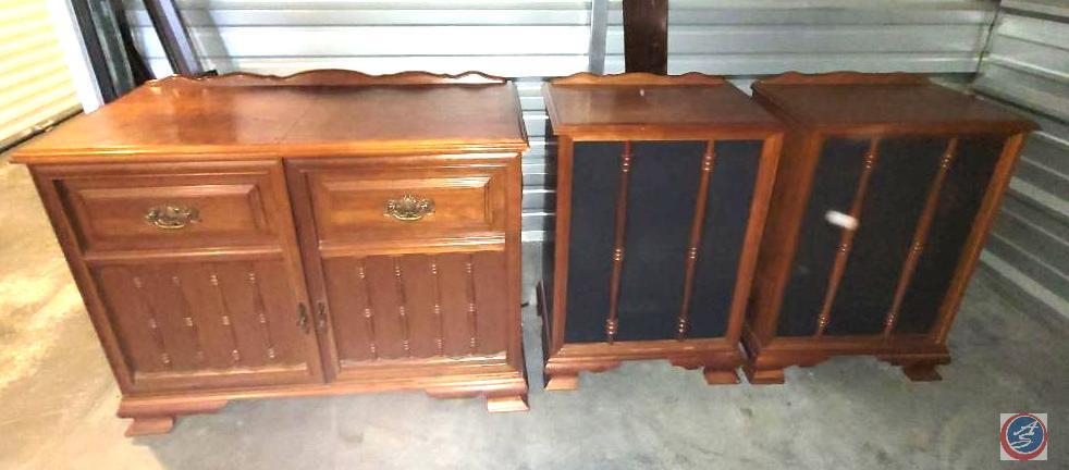 1970's Stereo Console and matching speakers