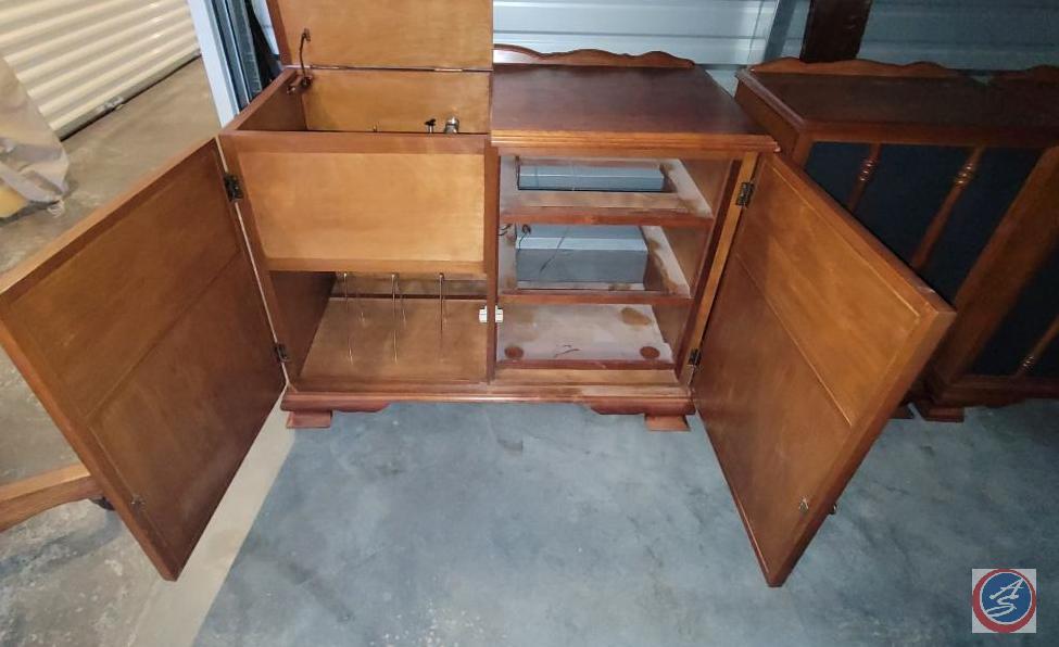 1970's Stereo Console and matching speakers