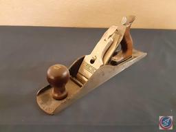 (1) Vintage Stanley Bailey #5 Plane - Corrugated - Handle is Glued, (1) Vintage Great Neck #5 Plane,