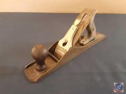 (1) Vintage Union Plane #5 - Corrugated, (1) Vintage Bailey #5 Plane ( screw missing in handle), (1)