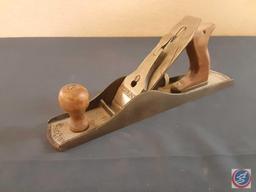 (1) Vintage Stanley Bailey #5 Plane Type 19 or 20 Mix 1958-1961 Hardwood Handles and Knobs, (1)