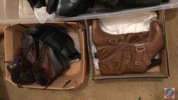 tote of 7.5 variety of shoes and boots,Wooden inserts to keep shoes nice wood rite brand.