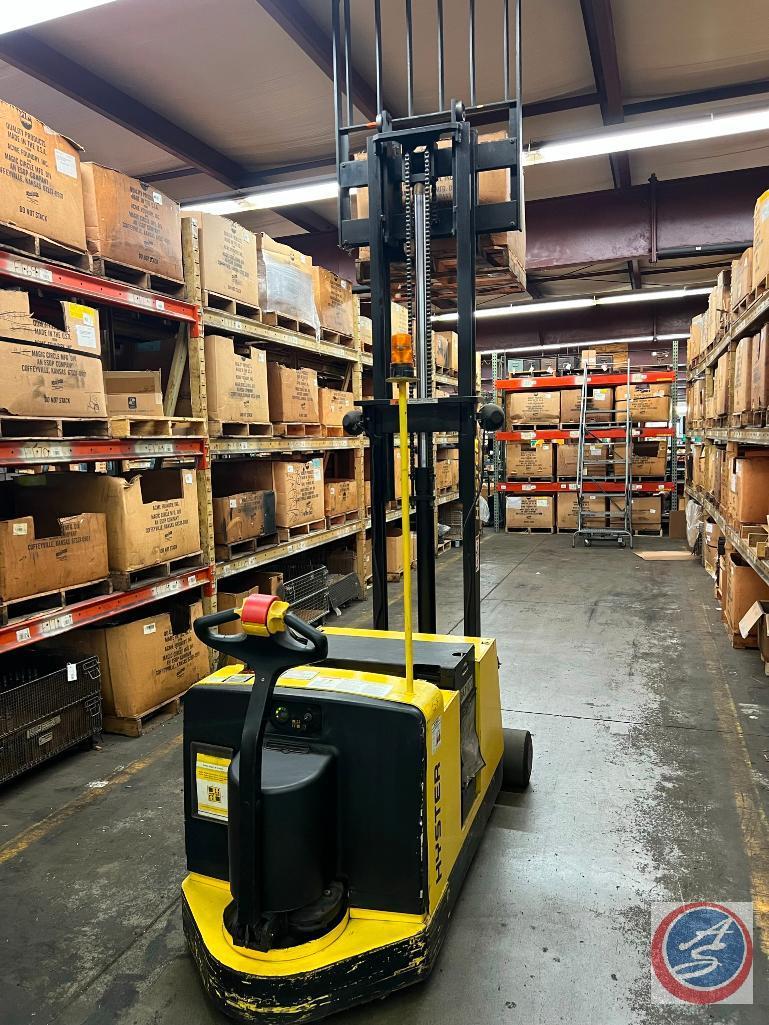 Hyster forklift Lift truck Model W40ZC, S/N B454N01947F, Maximum Capacity 4000lbs.2008 776hours, as