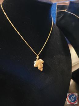 16" Oak Leaf necklace with Diamond