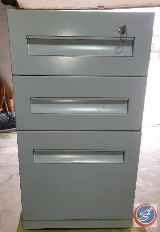 3 Drawer metal file cabinet with key