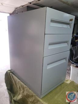 3 Drawer metal file cabinet with key