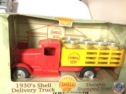 John Deere vintage semi 1/64 scale replica toy, Farmcountry grain truck with pup trailer, 1930s