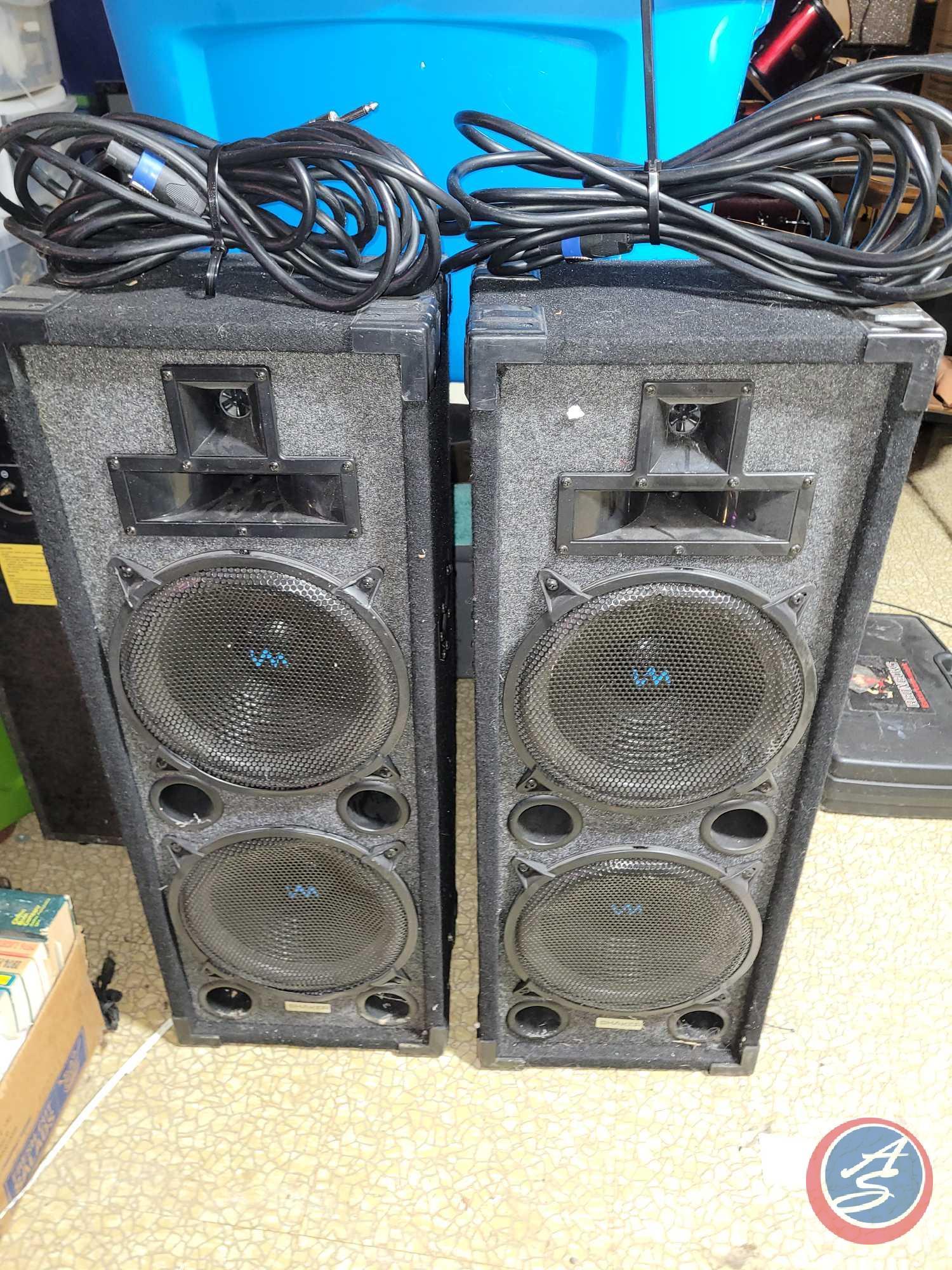 2 Band speakers and cords