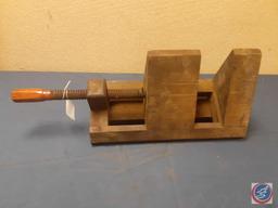 Vintage Wood Clamp w/V-shaped Clamps ...