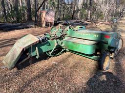 John Deere 24T square hay baler