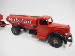 Smith Miller Mobilgas tanker